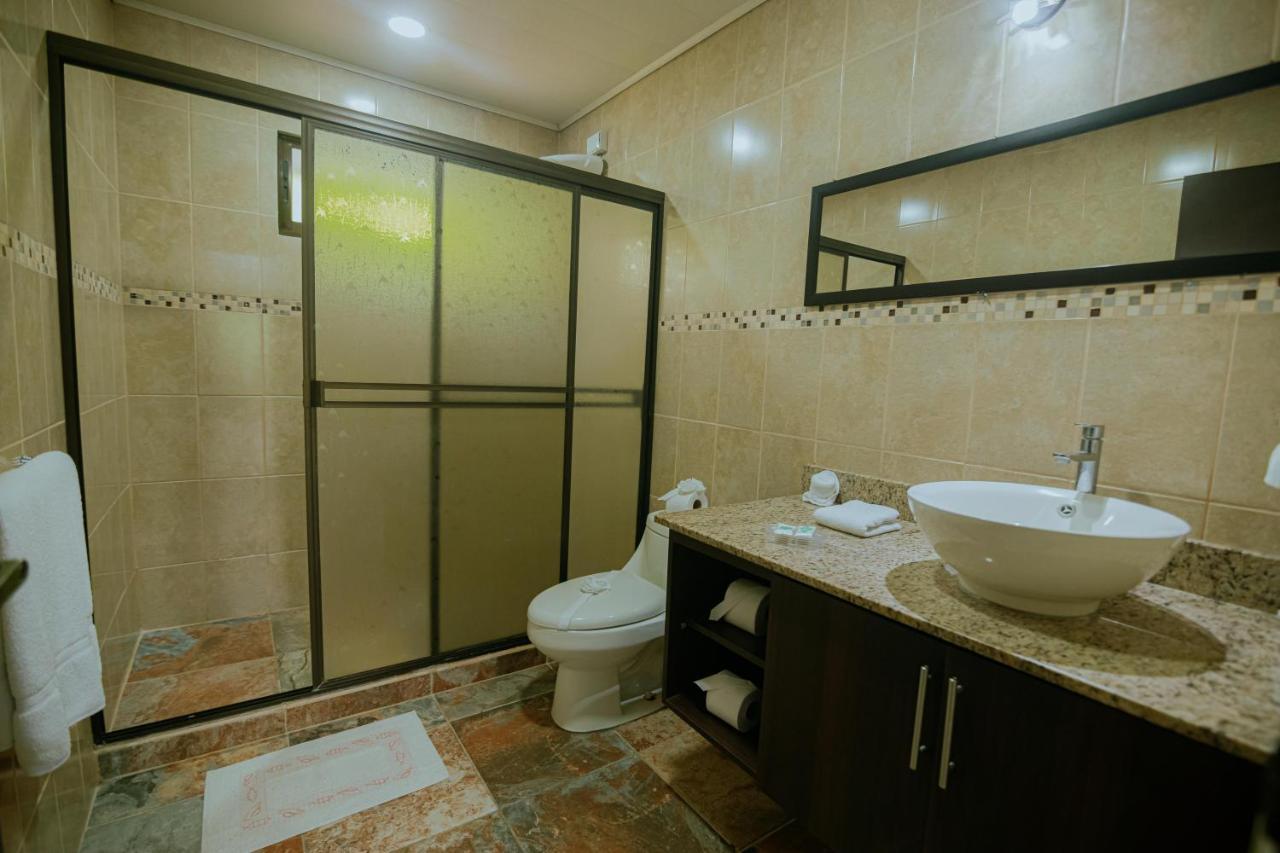 Oasis Diverse Adult Retreat Quepos Exterior foto