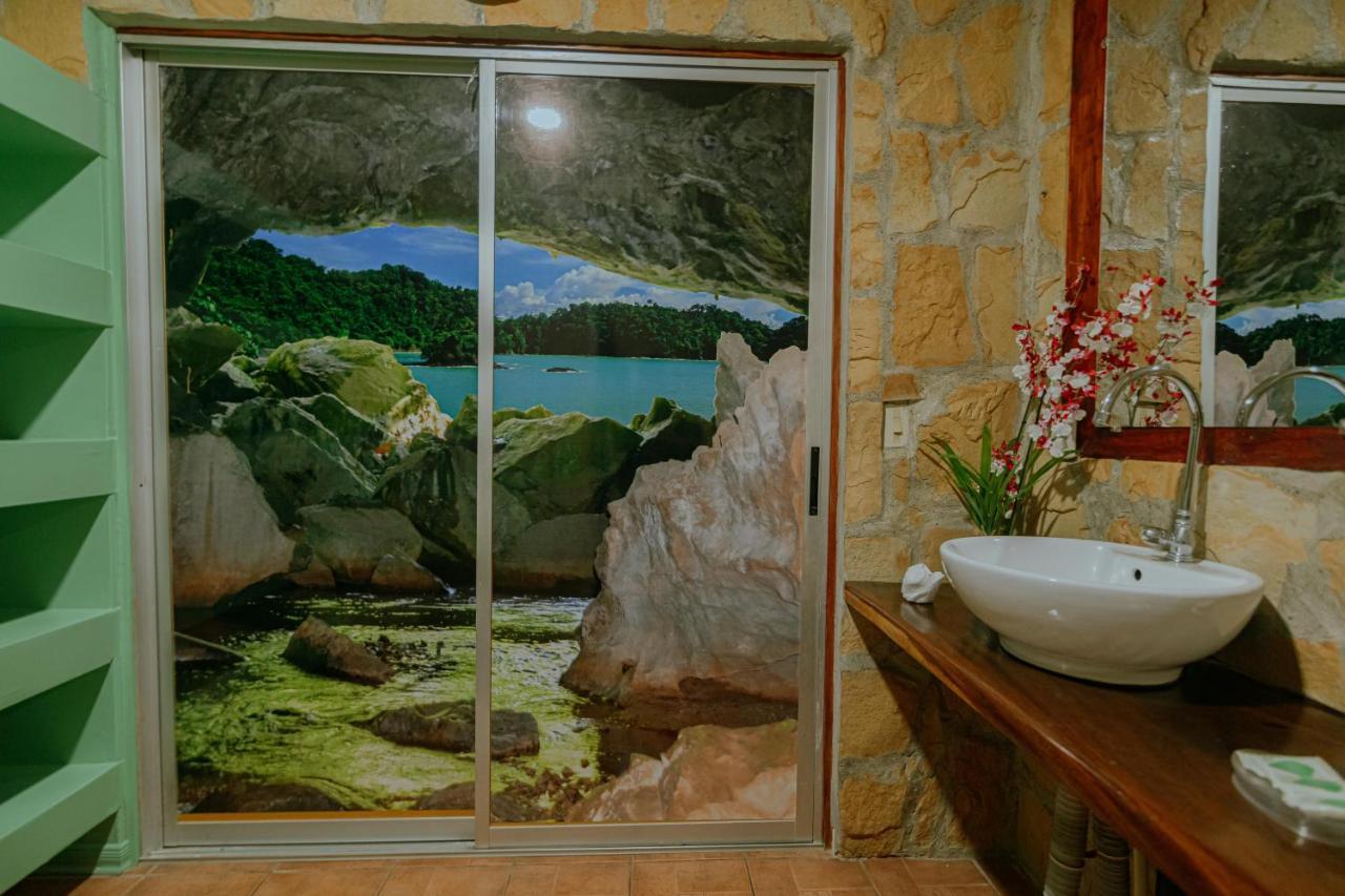 Oasis Diverse Adult Retreat Quepos Exterior foto